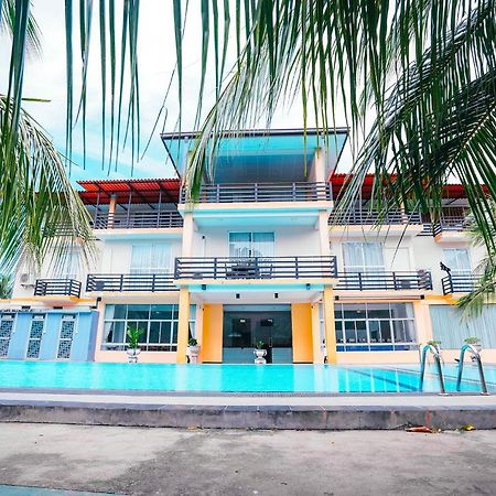 Sun Ray Rest House カルクダ エクステリア 写真